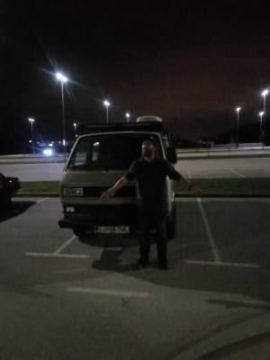 6RpjEYOc.jpeg