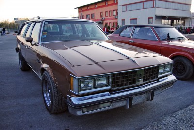Oldsmobile Cutlass Cruiser