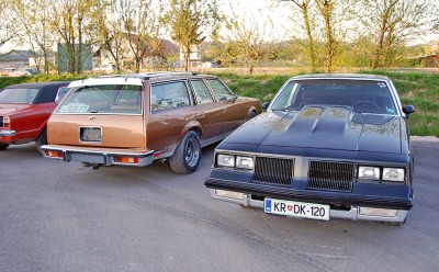 32-2Oldsmobiles.jpg