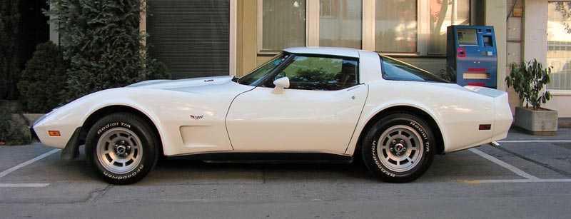 corvette-1.jpg