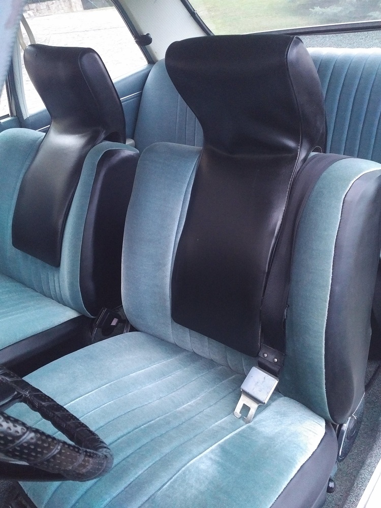 Rekord pasovi in vzglavniki.jpg