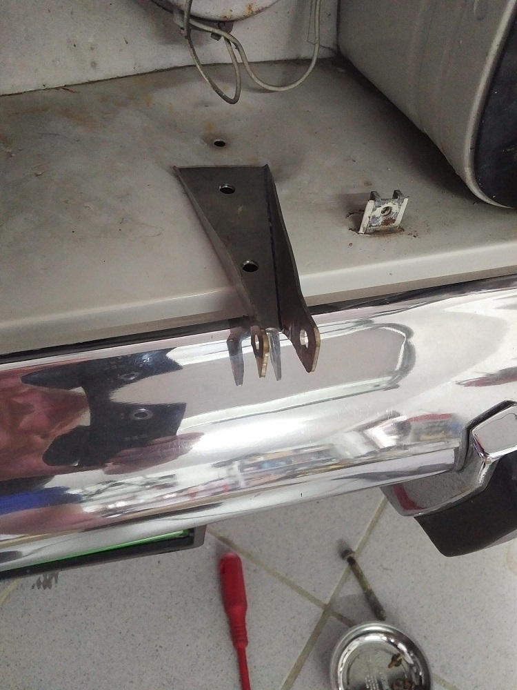 Rekord - nosilec daljink 2.jpg